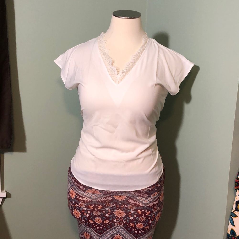 No Brand White Lace Neckline Blouse
